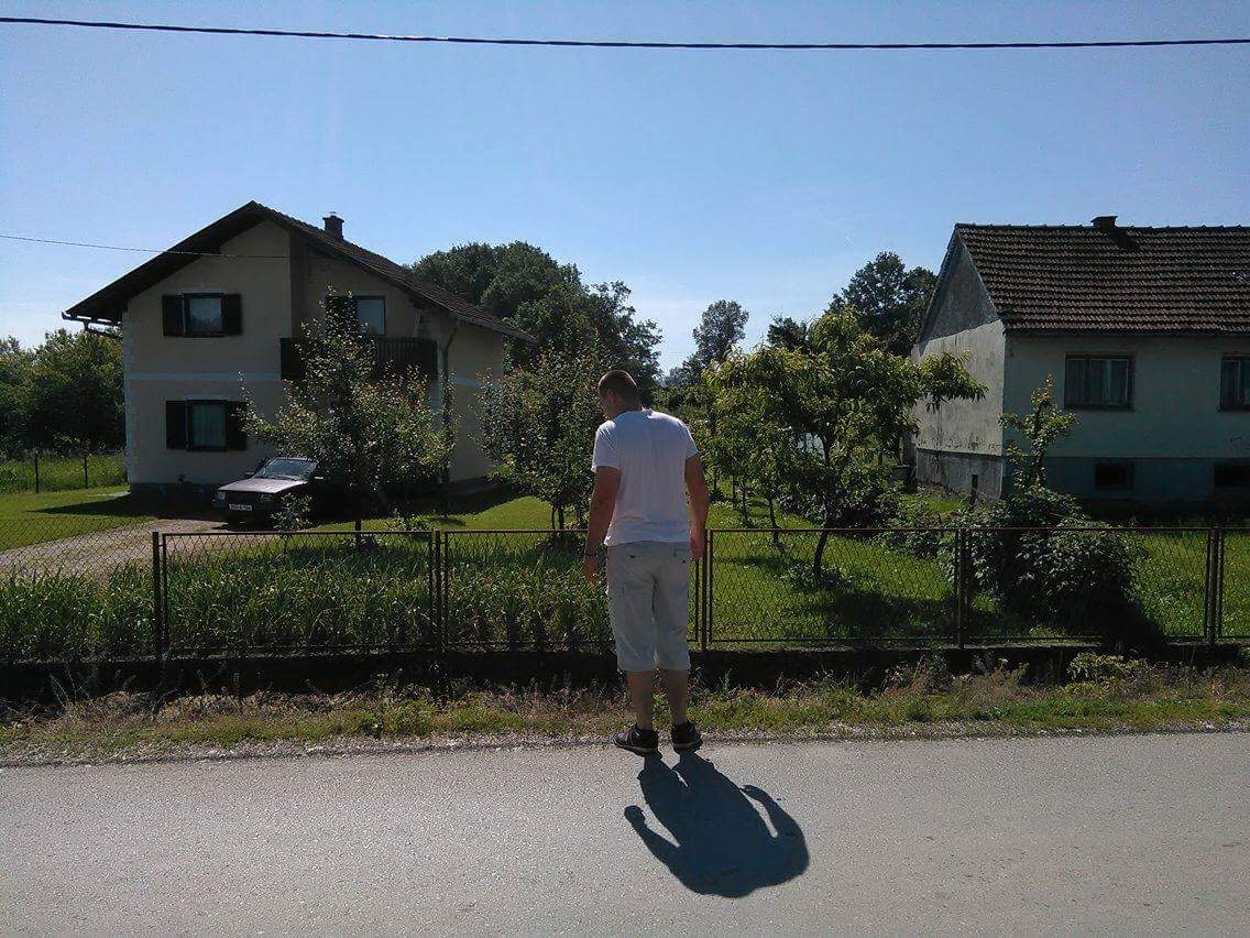 ODVODI NISU PRILAGOĐENI VODOVODU U OSJEČANIMA Kanal pun fekalija preti zarazom
