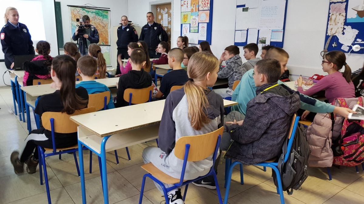 DOBOJ: Djeca da zapamte - nema bezbjedne pirotehnike