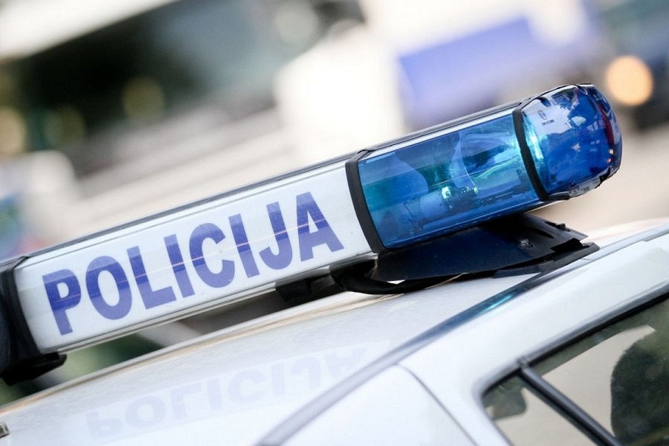 DOBOJ: U krugu firme pronašli beživotno tijelo radnika