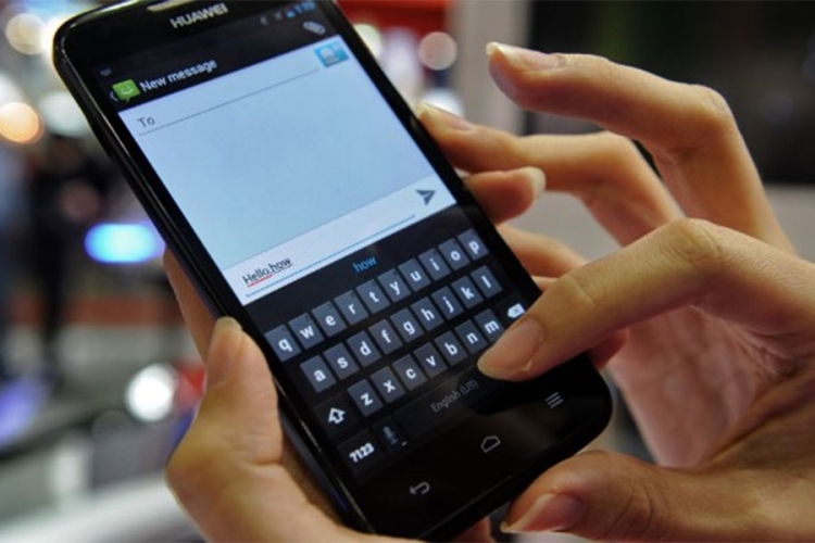 SMS SERVIS' MUP-A RS: Porukom provjerite status ličnih dokumenata