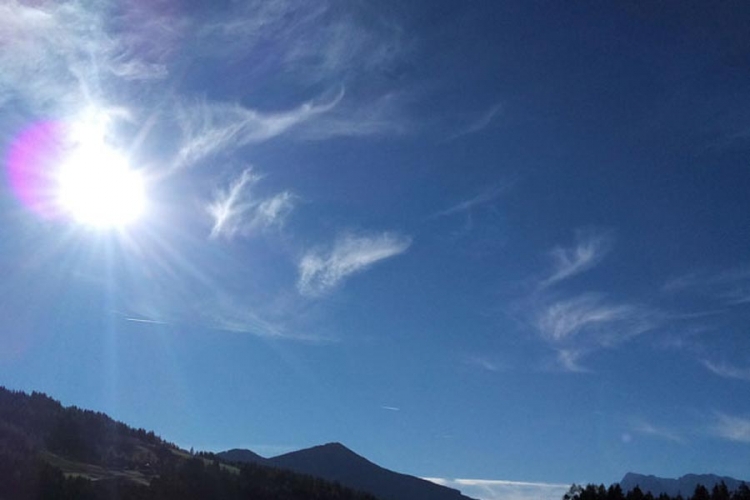 VRIJEME: Danas sunčano, do 25 stepeni