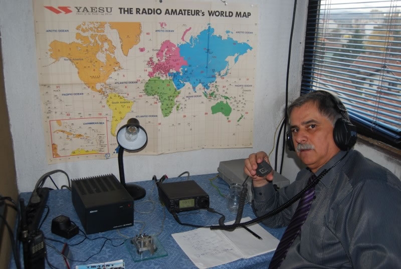 DOBOJSKI RADIO AMATERI: Klupske prostorije uništene, ali ne odustaju od tradicije