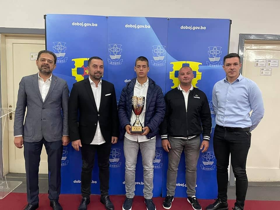 DOBOJ: Grad najavio novčanu podršku Marku Maksimoviću