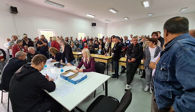 DOBOJ: Za obnovu 100 stambenih objekata povratnicima 1.000.000 KM