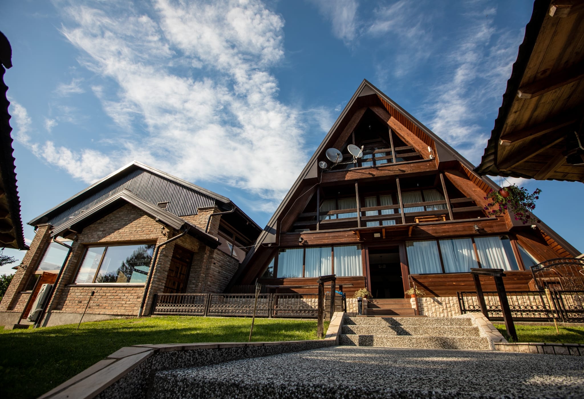 OGLAS ZA POSAO: Motel "Babino Brdo" zapošljava kuhare, konobare i sobarice