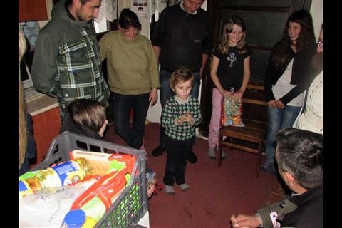 STANARI: Paketi za socijalno ugrožene sugrađane