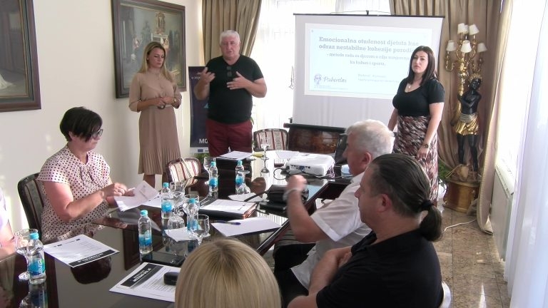 DOBOJ: Održana radionica u okviru projekta „Kolonija kulturne baštine” (VIDEO)