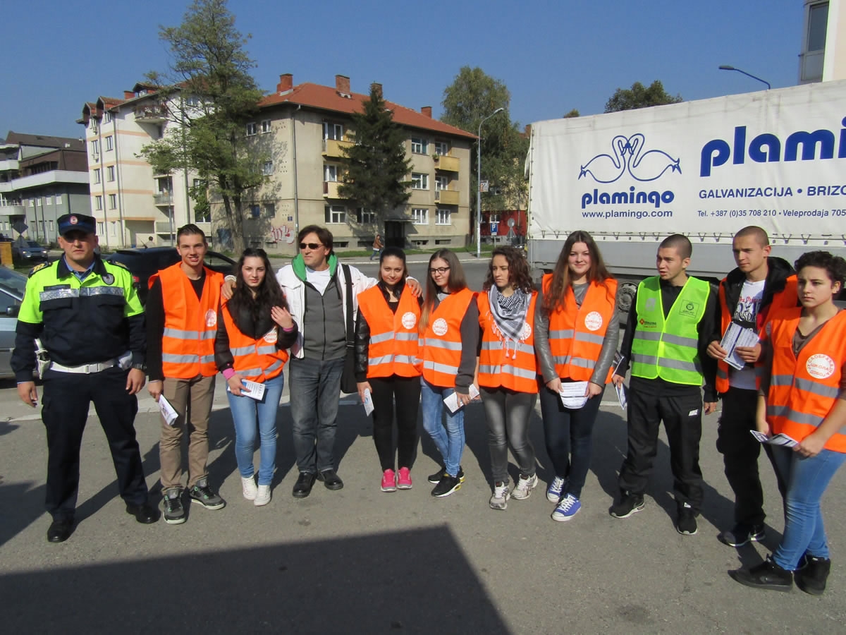 DOBOJ: Preventivna akcija kontrole kretanja pješaka (FOTO)