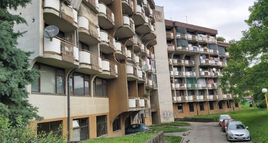 VLAST I GRAĐEVINSKI LOBI IMAJU DRUGE PLANOVE Ruši se Dom penzionera?