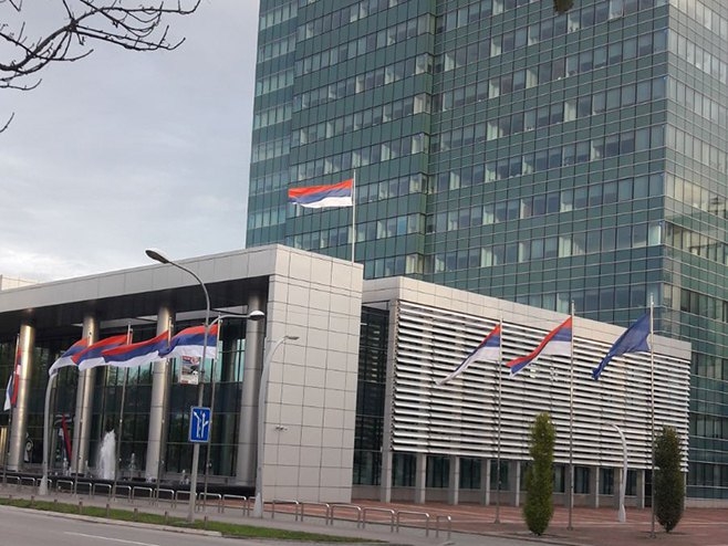 ISTRAŽUJEMO: Da li će biti podnesene prijave protiv neradnika i njihovih šefova