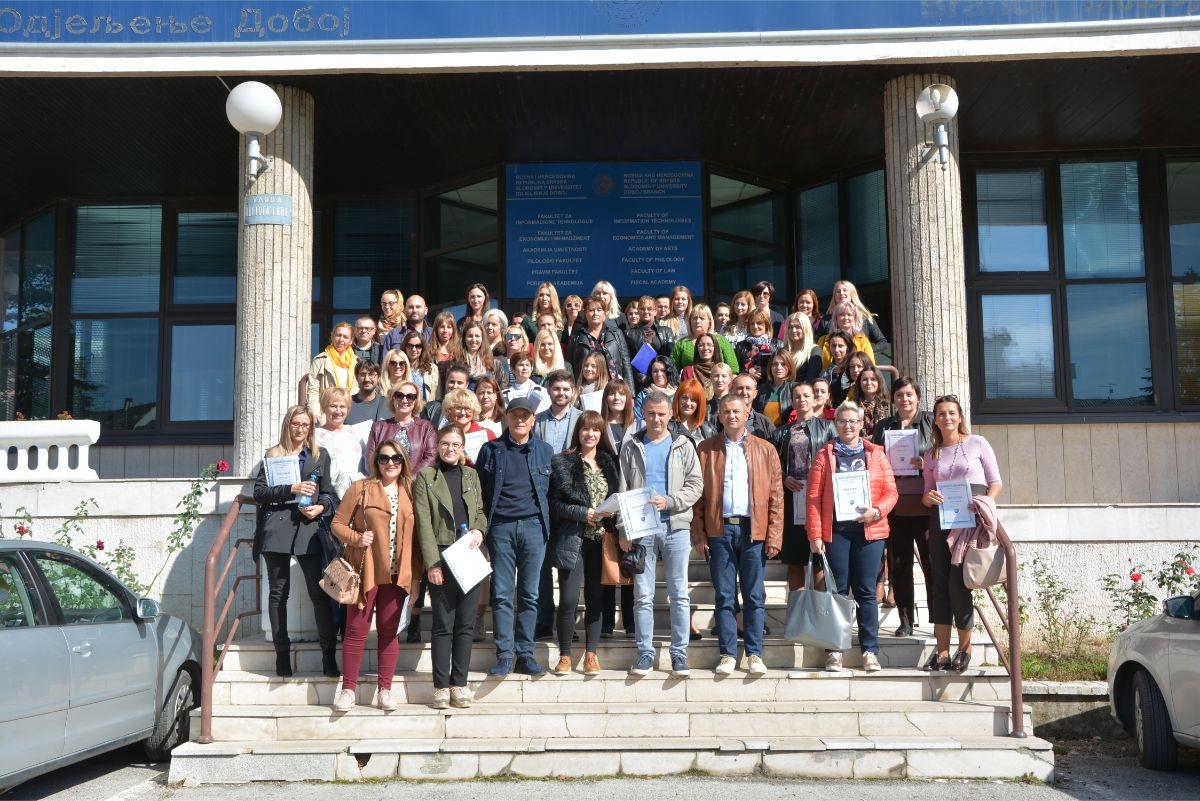 DOBOJ: Održan seminar "Strategije učenja i poučavanja" (FOTO)