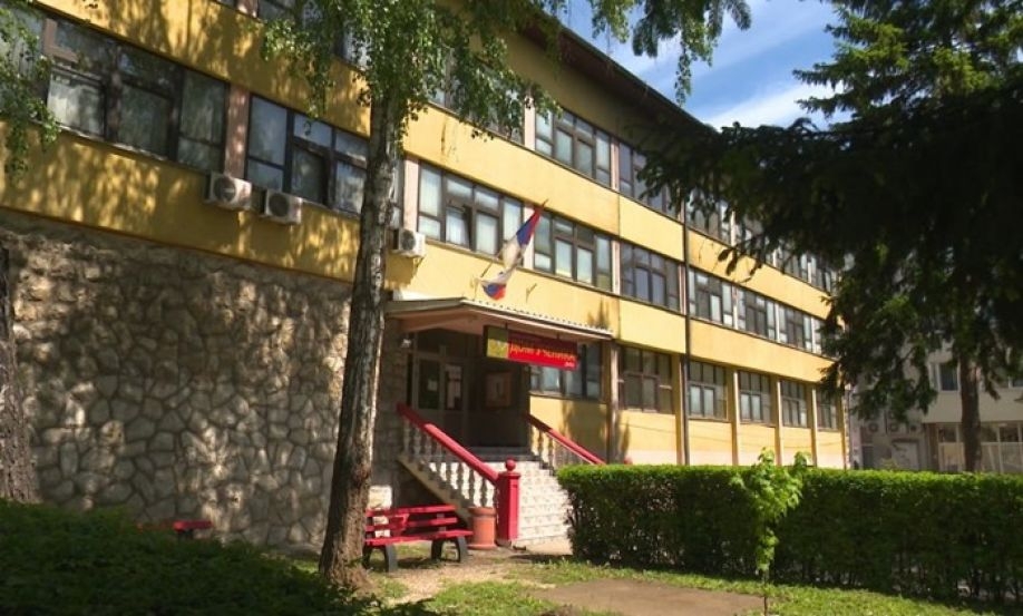 DOBOJ: Grad platio troškove smještaja u Domu učenika