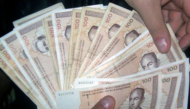 DOBOJ: Zloupotrebom ovlaštenja oštećen budžet Srpske za 30.640 KM