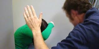 DOBOJ: Pijan vrijeđao nevjenčanu suprugu i njenu prijateljicu