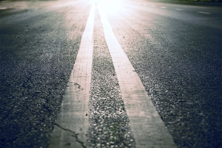 PUTEVI: U Hercegovini mokri kolovozi, magla na području Foče