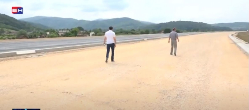 DOBOJ: Vlast Republike Srpske otela zemlju za auto-put? (VIDEO)