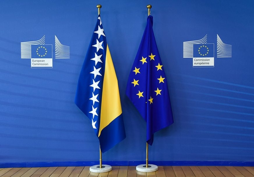 NEZASLUŽENI POKLON: Analitičari o statusu kandidata BiH za članstvo u EU