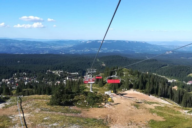 Uslovi i način korišćenja turističkih vaučera u Srpskoj