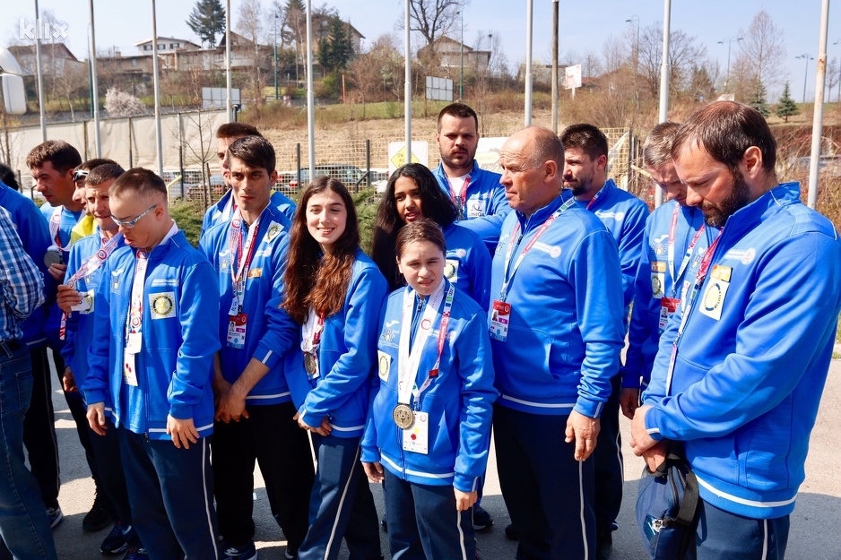 Sportisti Specijalne Olimpijade BiH u Austriji osvojili 14 medalja (FOTO)