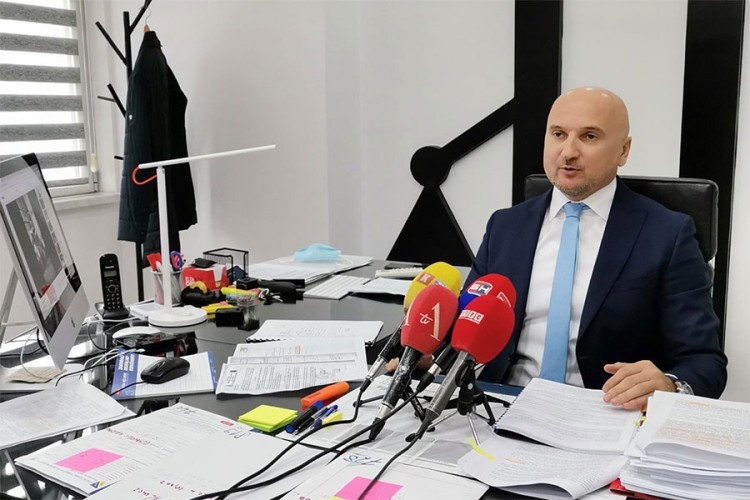 DOBOJ: Direktor bolnice Mladen Gajić nije kriv, nema osnova za pritvor