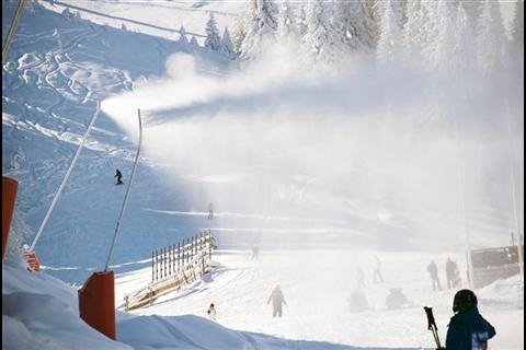JAHORINA: I danas povoljni uslovi za skijanje