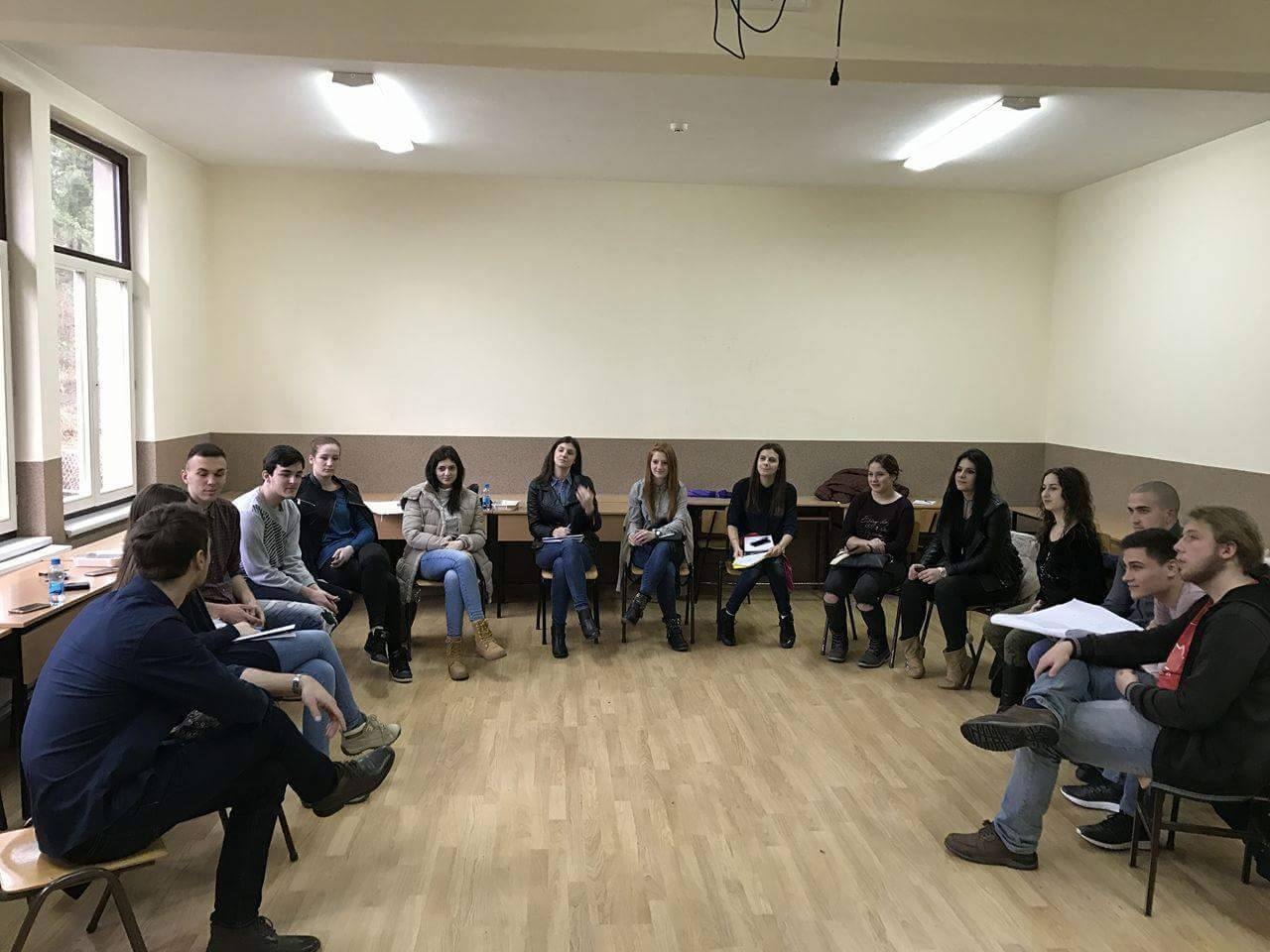 DOBOJ: Održan trening predsjednika Savjeta učenika dobojske regije