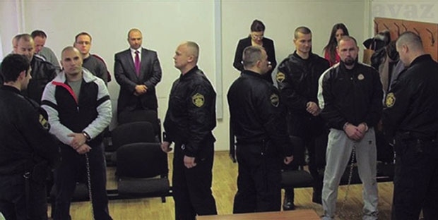 DOBOJ: Pljačkašima 16 godina za razbojništvo i krađu cigareta