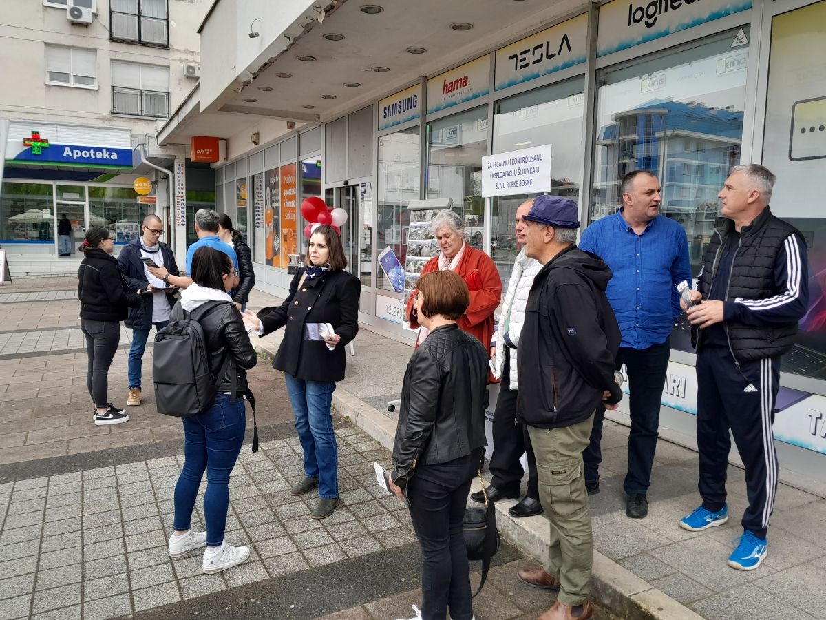 NOVI PROTEST NEFORMALNE GRUPE GRAĐANA: Da li će i kada reagovati Okružno tužilaštvo? (FOTO) (VIDEO)