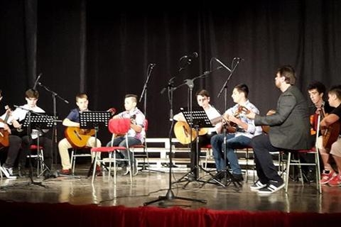 DOBOJ: Godišnji koncert Osnovne muzičke škole "Markos Portugal" (FOTO)