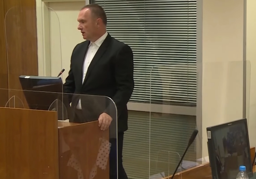 "MENE JE BILO SRAMOTA, A AKO ZELJKOVIĆA NIJE, TO JE NJEGOVA STVAR" "Pitajte Zeljkovića gdje je novac koji sam ostavljao u kesi"