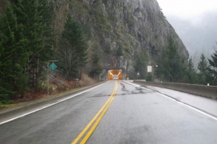 PUTEVI: Slabija magla, vlažni putevi u Hercegovini