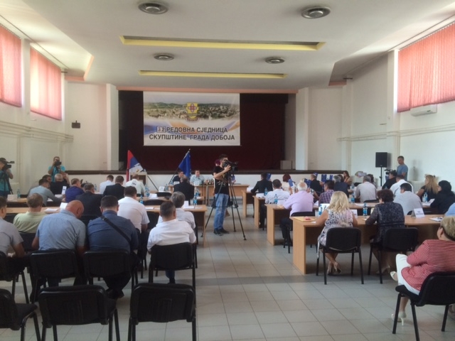 DOBOJSKI ODBORNICI ODRŽALI POSLEDNJU SEDNICU Izmenom plana grada okončali mandat