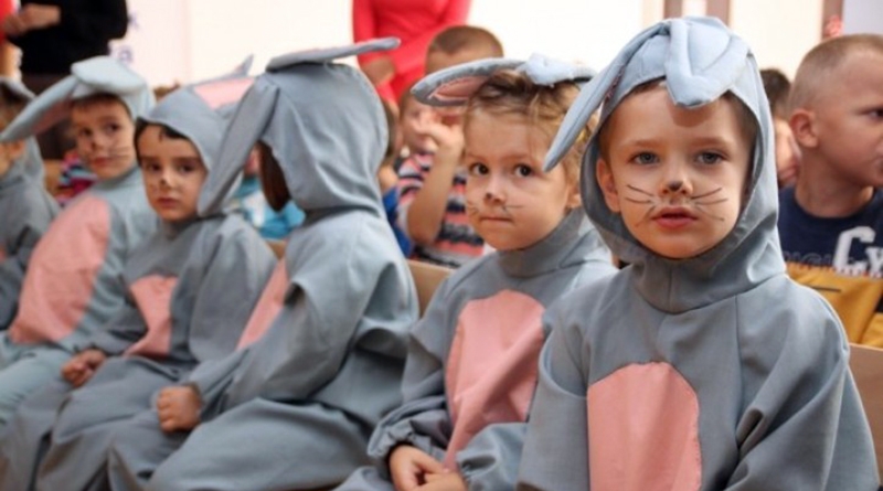 DOBOJ: Sutra Defile dobojskih mališana