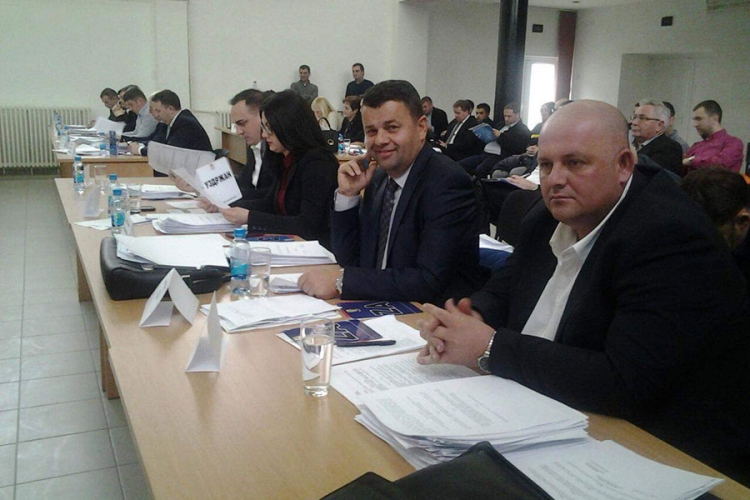 DOBOJSKA SDA: Zaslužujemo više!