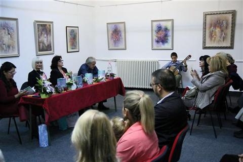 DOBOJ: Promocija zbirke poezije "U potrazi za mojim leptirom"