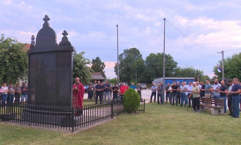 DOBOJ: U Osječanima služen parastos za poginule borce (VIDEO)