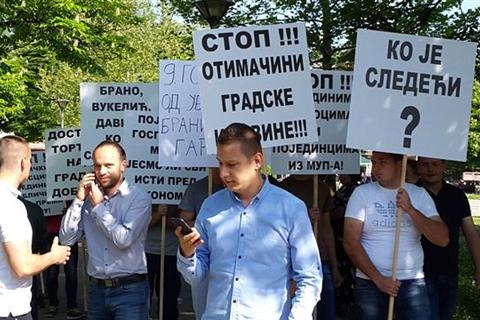 DOBOJSKI INFO PITA: Šta mislite o protestu SDS-a?