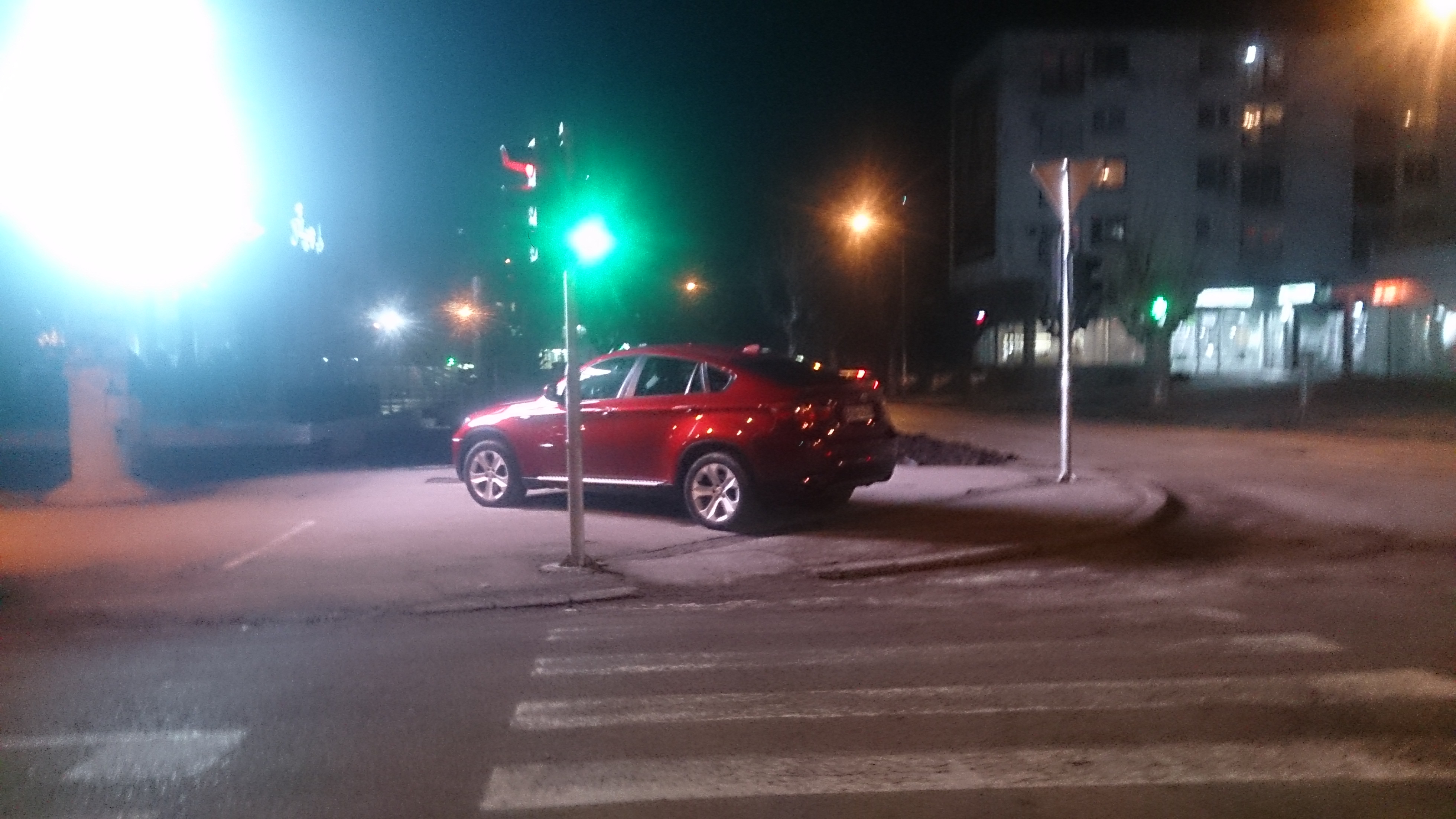 DOBOJ: Parking papak, još jedan u nizu!