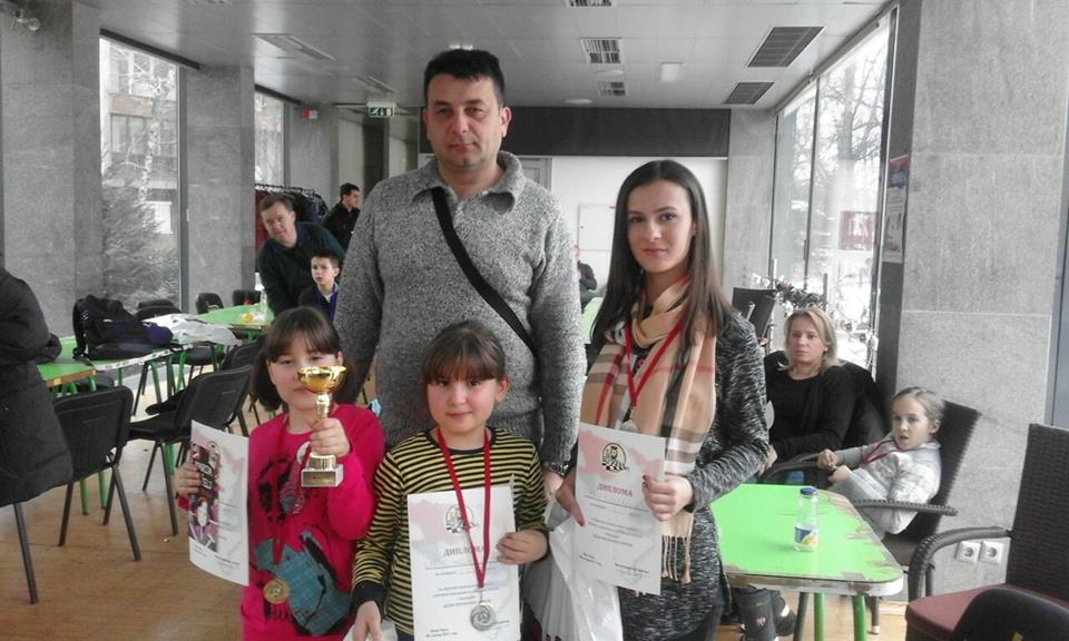 TURNIR MLADIH ŠAHISTA POVODOM DANA SRPSKE Teslićki šahisti osvojili Banja Luku!
