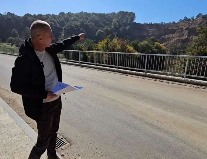 FOTO: Dobojski Info | Tužilaštvo konačno pokrenulo istragu o mostu „Mrčevac“ - mostu u nigdje!