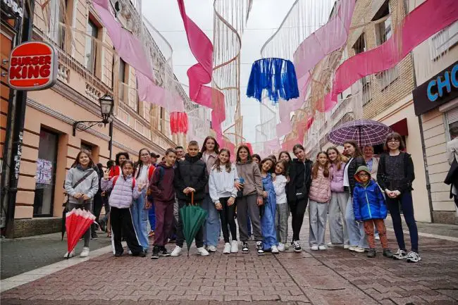 FOTO: Dobojski Info | DOBOJSKI INFO NAJAVLJUJE: Veliko finale festivala osmijeha, prijateljstava i dječije pjesme pred vratima