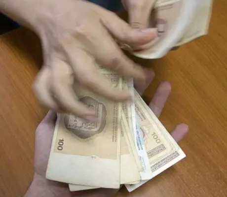 APRIL I NETO I BRUTO Koliko su bila primanja radnika u Srpskoj za prošli mjesec